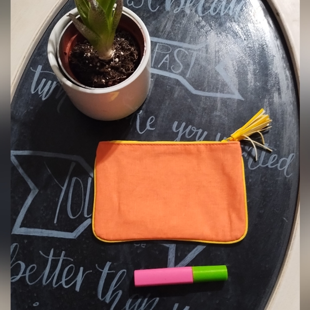 ❤️FREE WITH PURCHASE❤️Cosmetics Ipsy Orange Canvas Makeup Bag